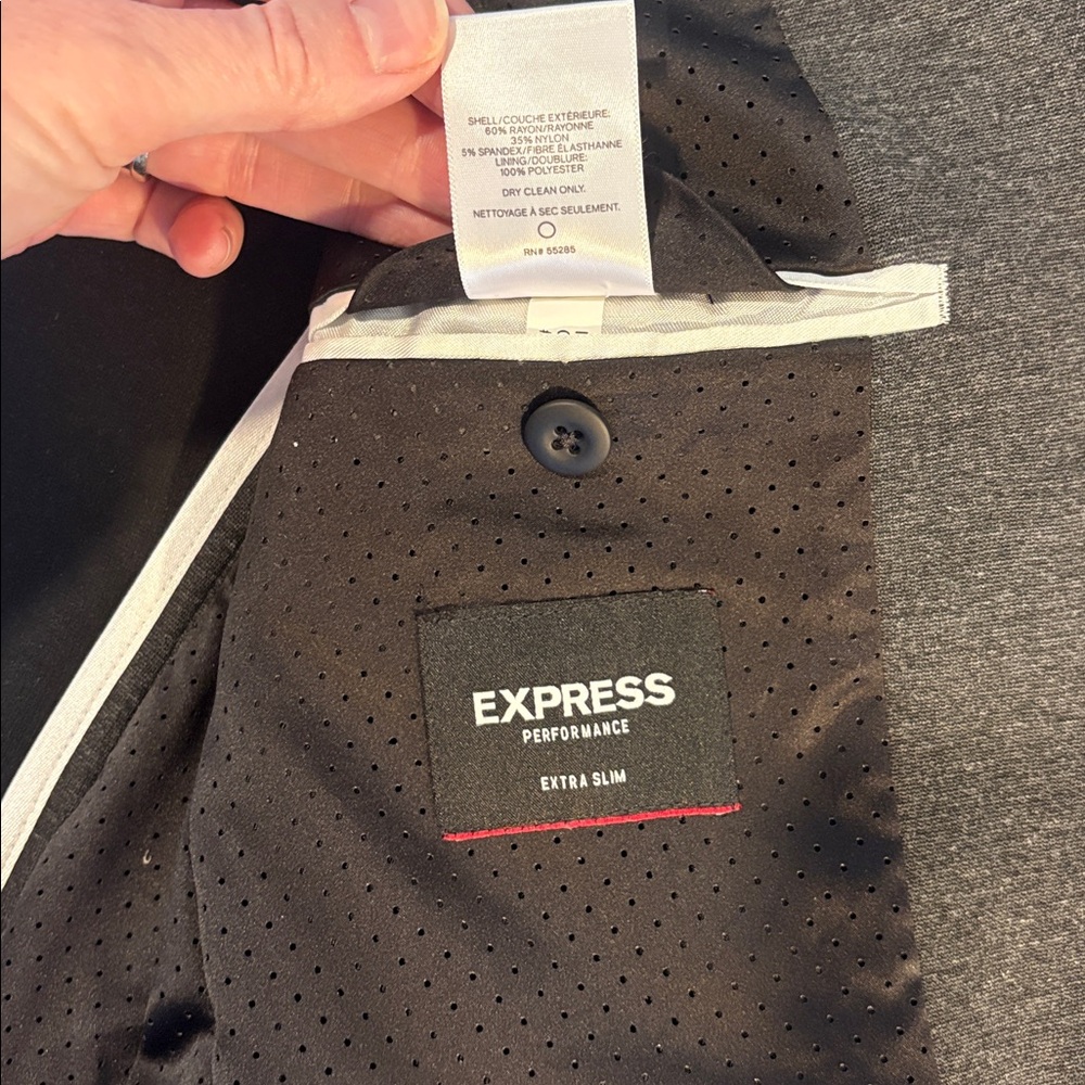 Men’s Express Charcoal Gray Suit Jacket 39R - Picture 6 of 6
